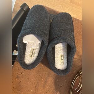 Dearfoams Memory Foam Slippers Gray Cozy House Shoes XL 11 12 NWT Warm Soft New!